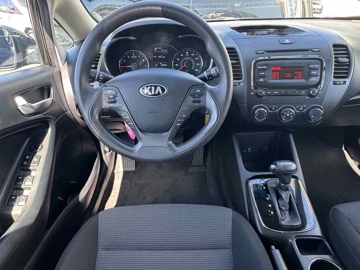 Photo 18 of this Kia Forte
