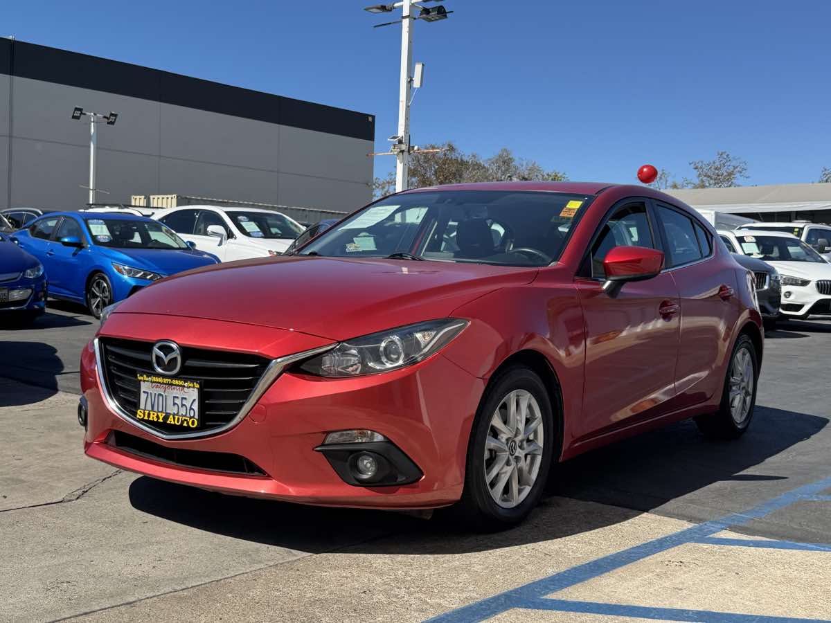Photo 4 of this Mazda Mazda3