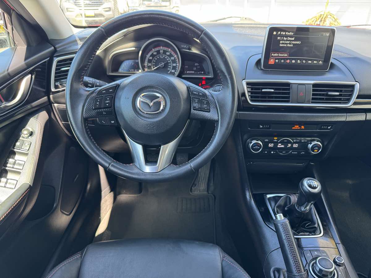 Photo 22 of this Mazda Mazda3
