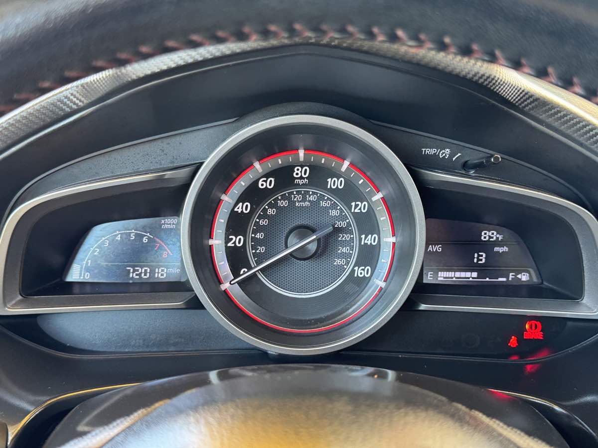 Photo 34 of this Mazda Mazda3