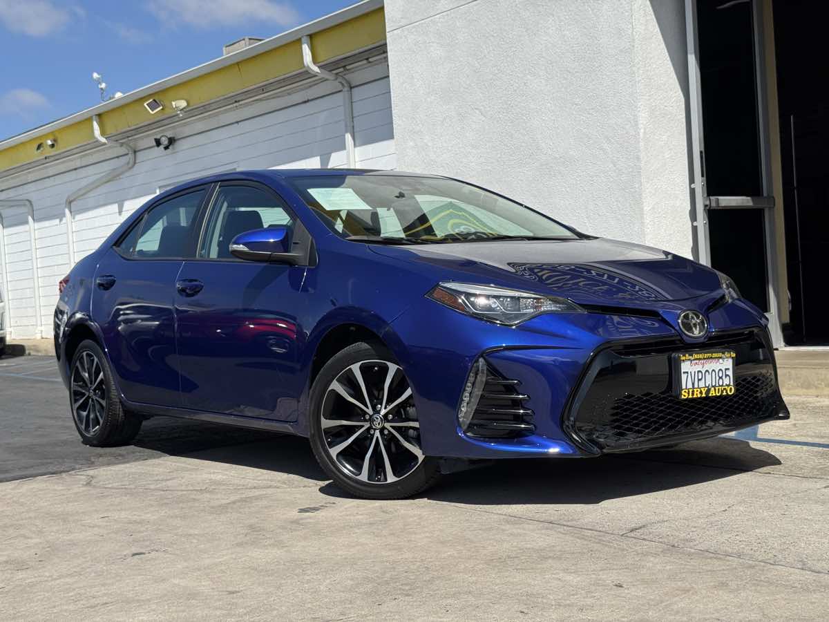 Photo 2 of this Toyota Corolla