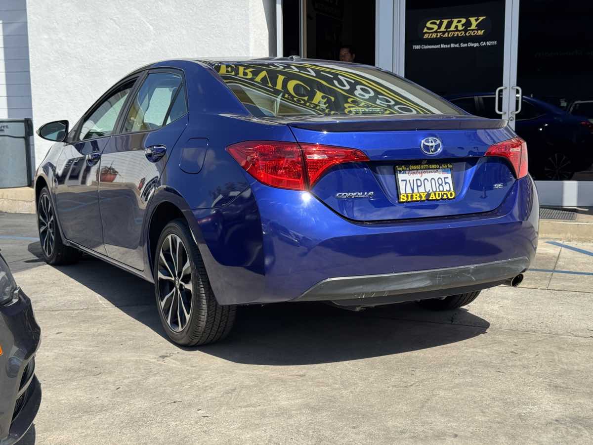 Photo 12 of this Toyota Corolla