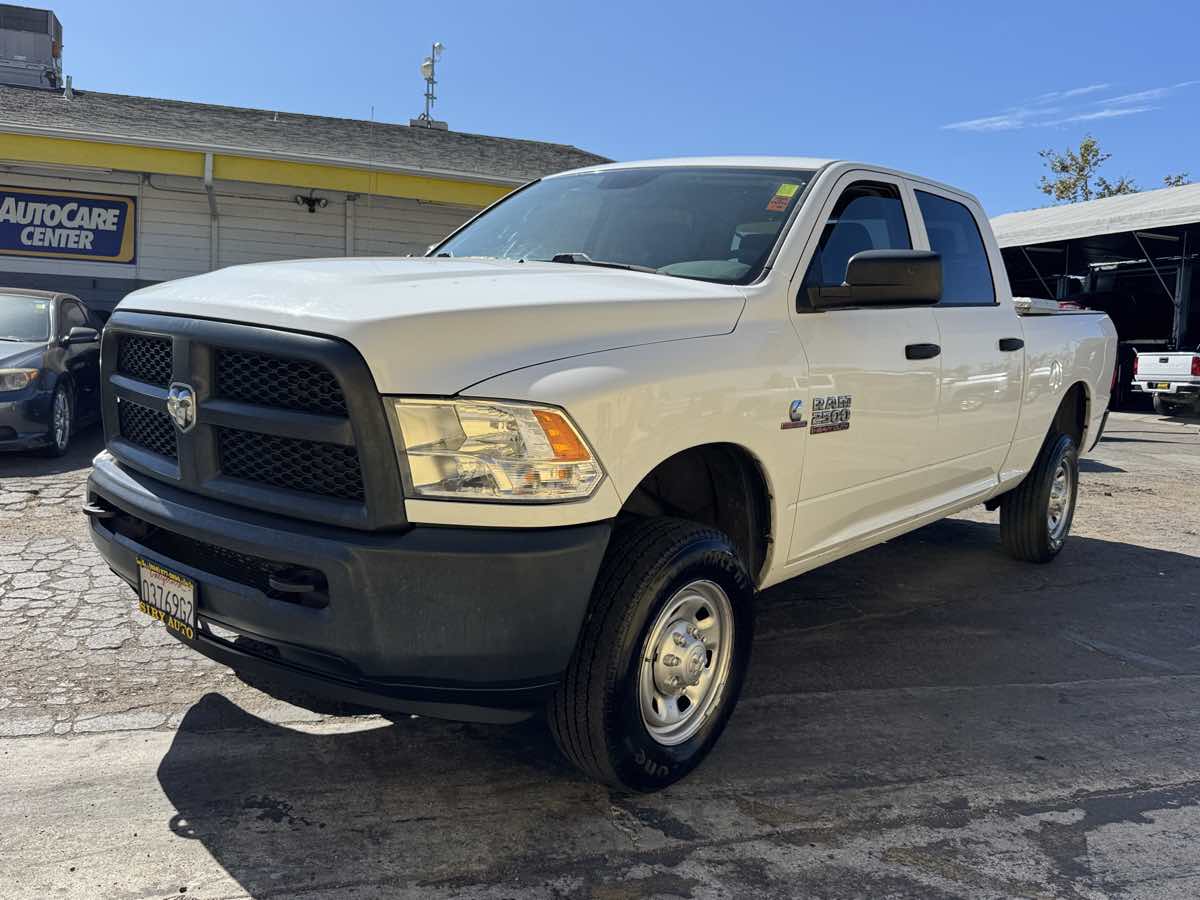 Photo 4 of this Ram 2500