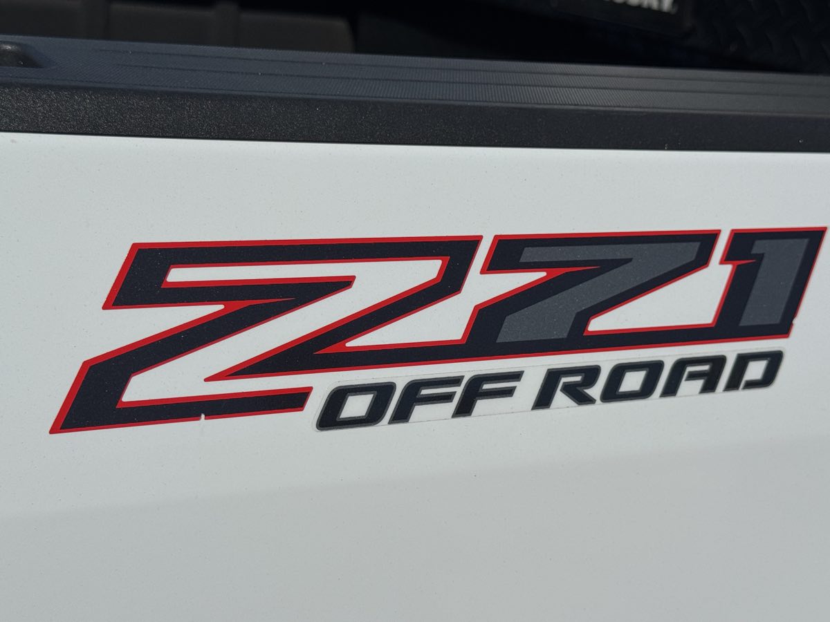 Photo 9 of this Chevrolet Colorado