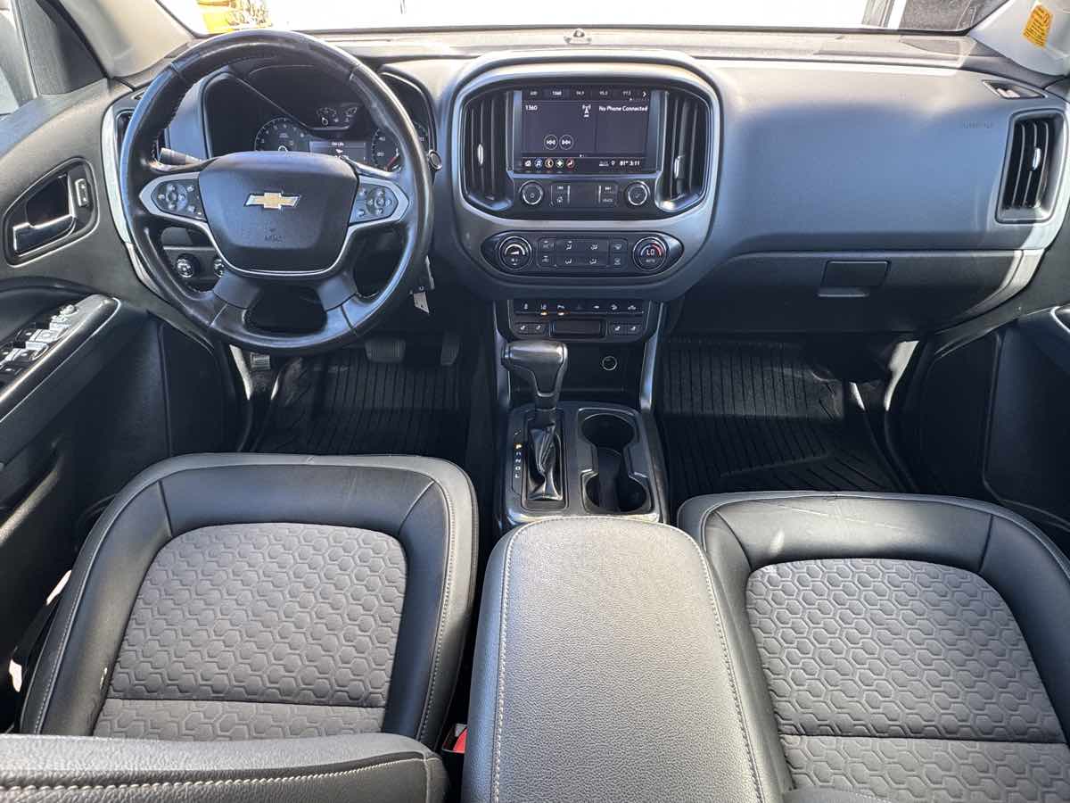Photo 23 of this Chevrolet Colorado