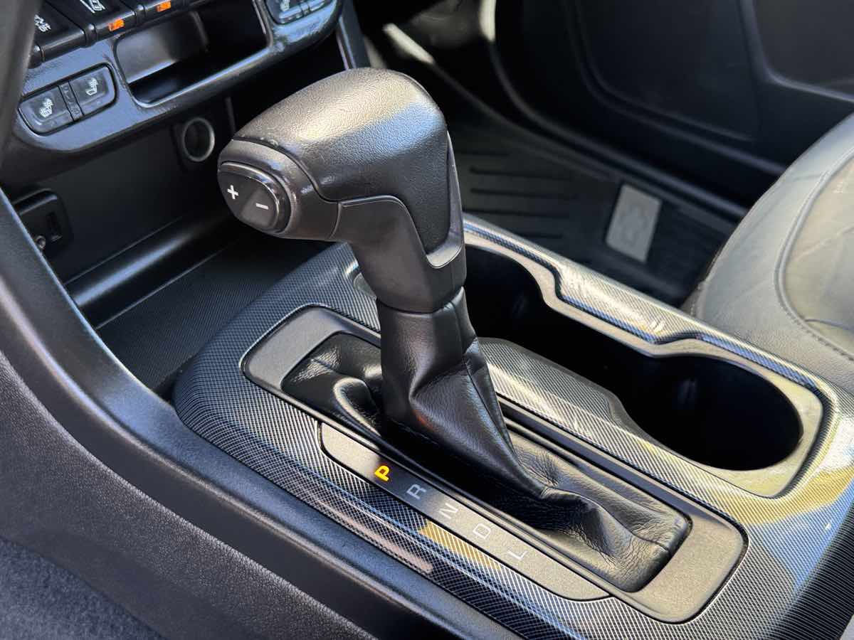 Photo 30 of this Chevrolet Colorado