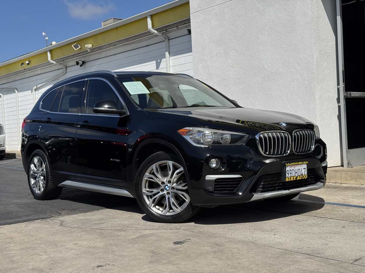 Photo 2 of this BMW X1
