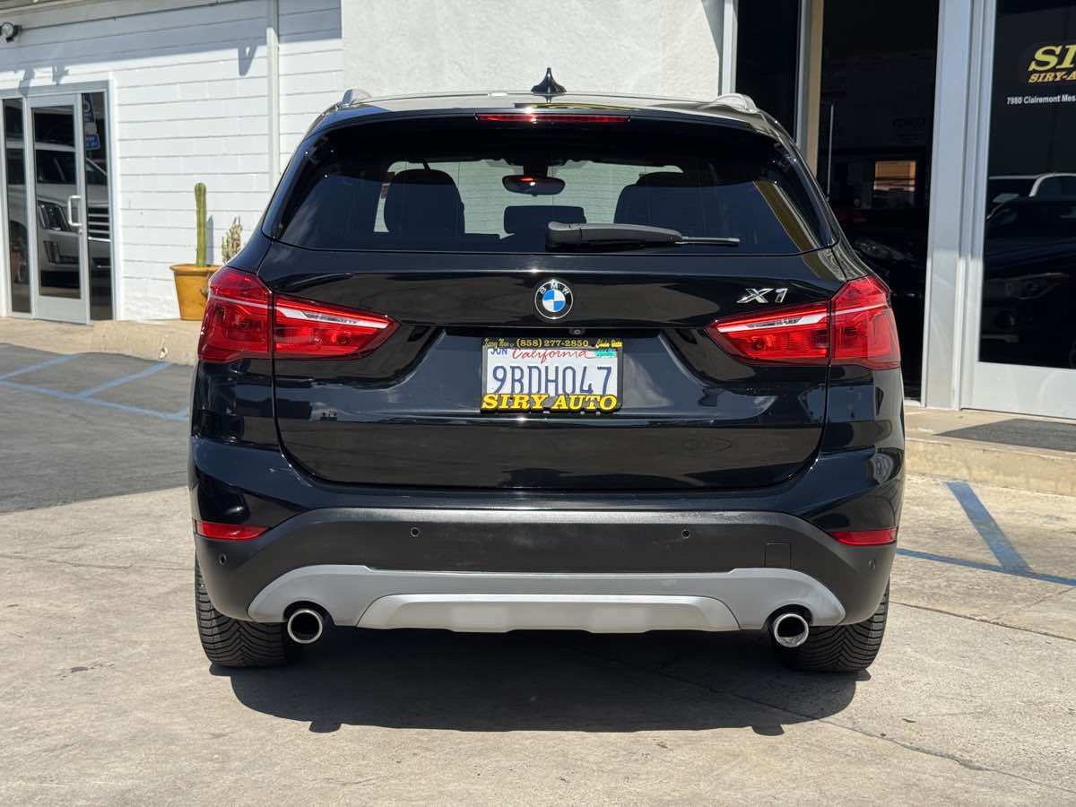 Photo 13 of this BMW X1