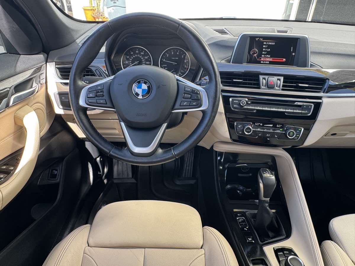 Photo 22 of this BMW X1