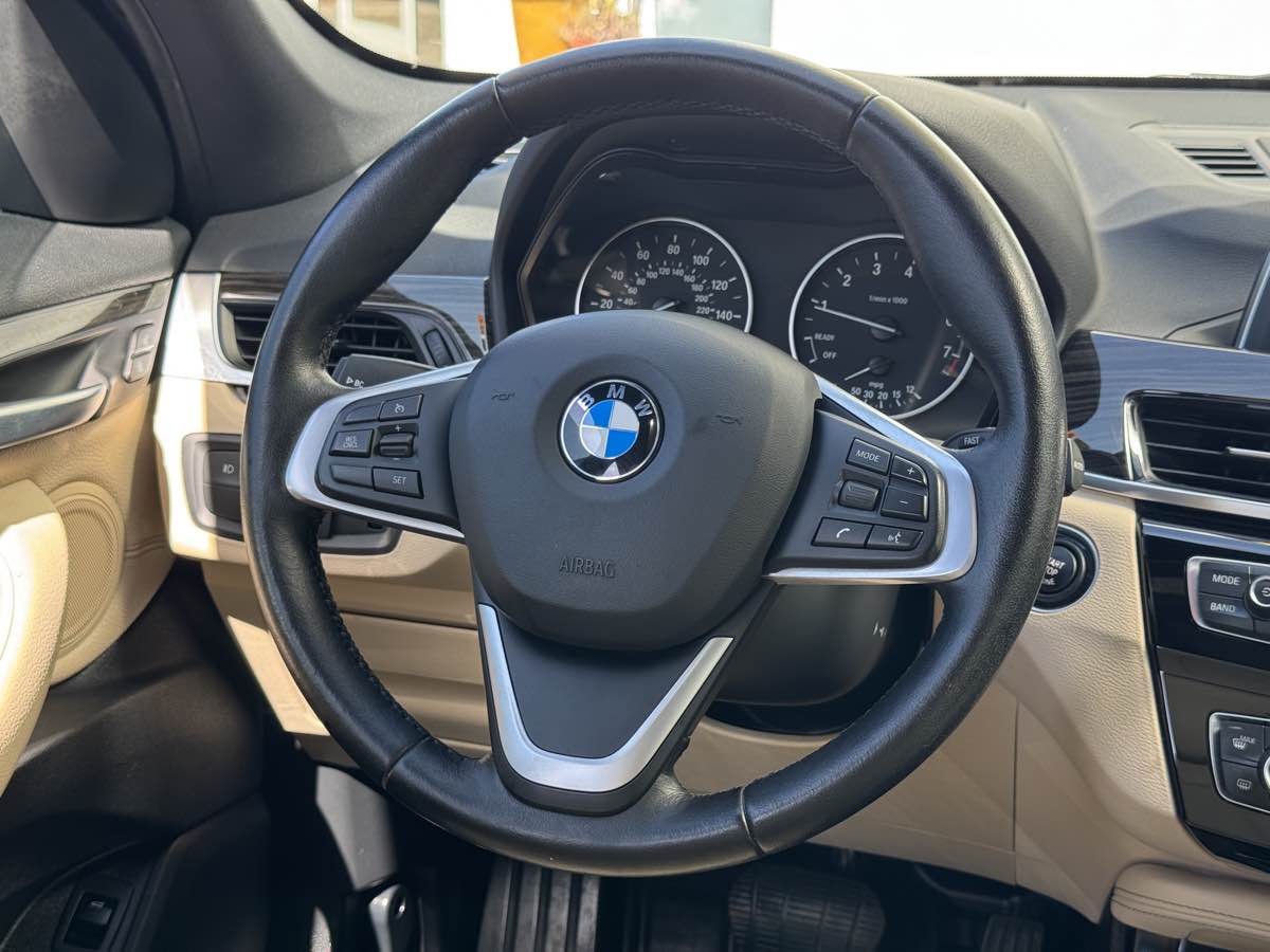 Photo 24 of this BMW X1