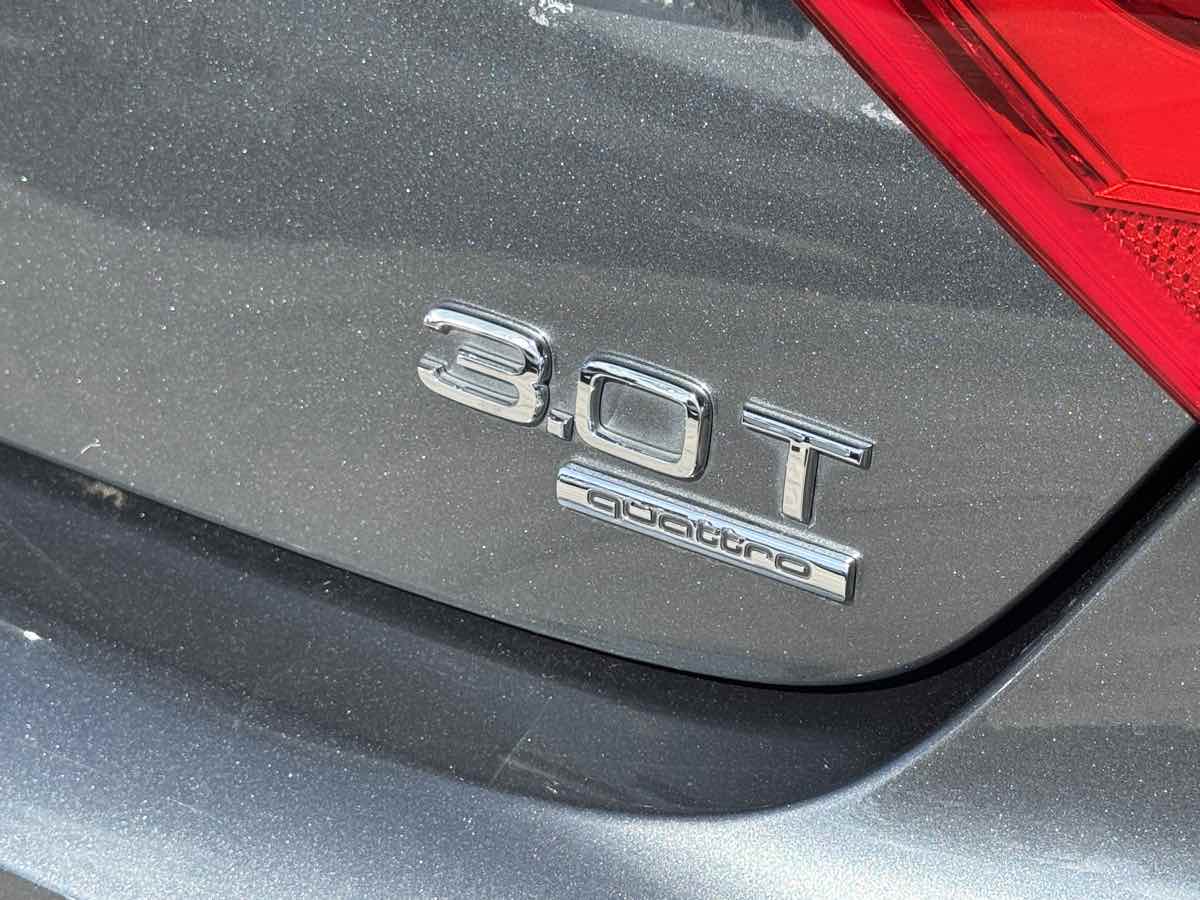 Photo 14 of this Audi A7