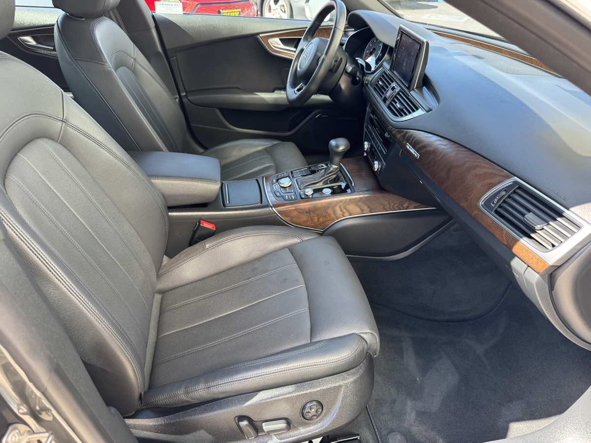 Photo 17 of this Audi A7