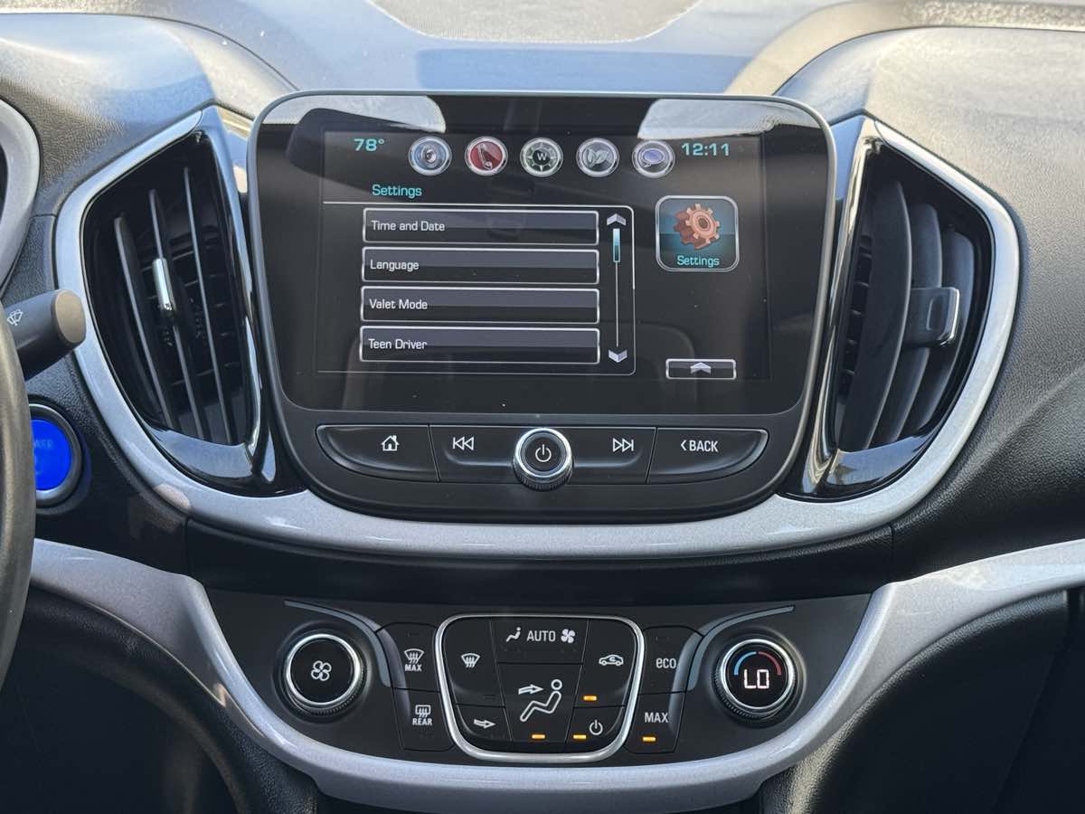 Photo 21 of this Chevrolet Volt