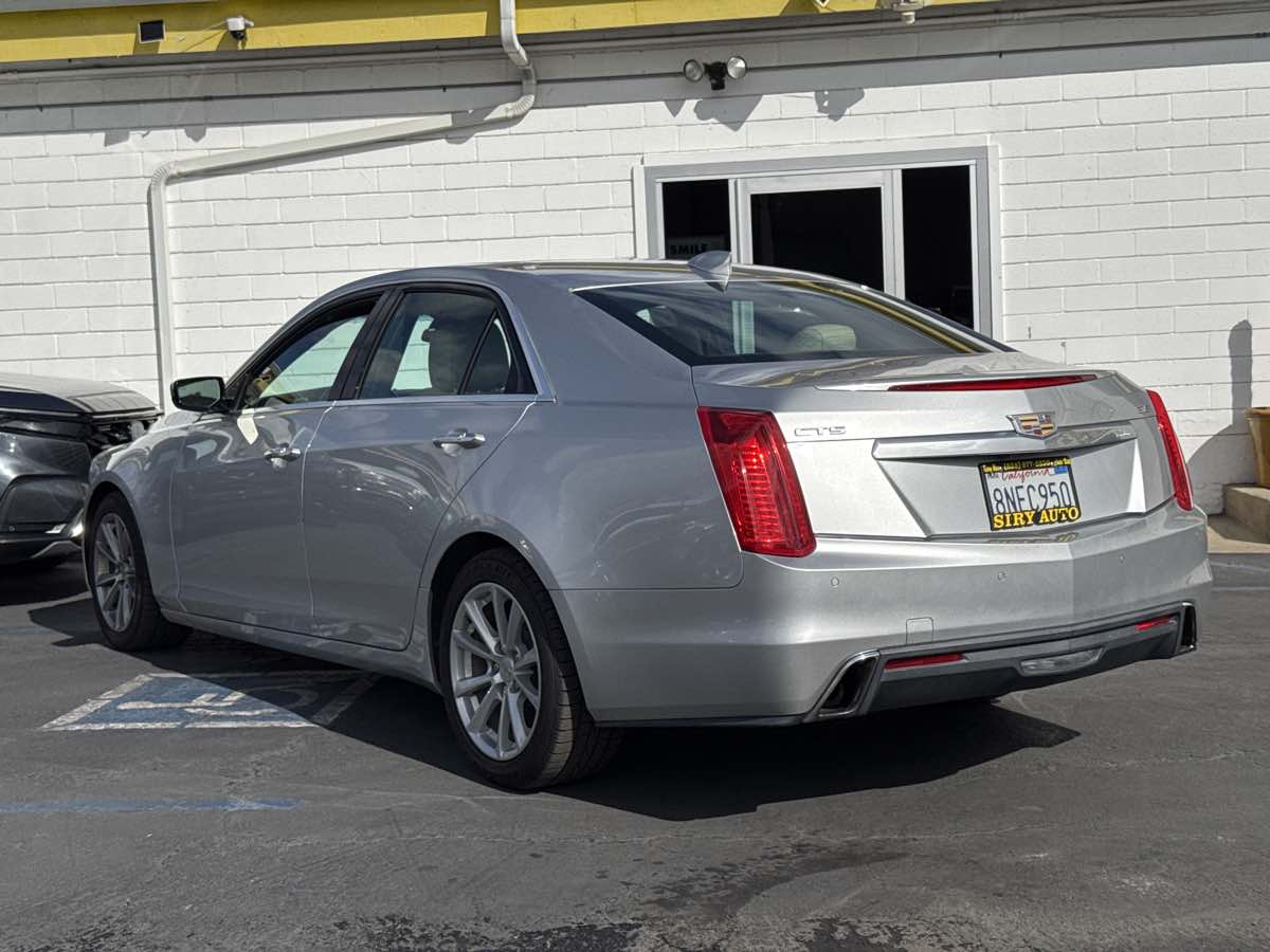 Photo 5 of this Cadillac CTS Sedan