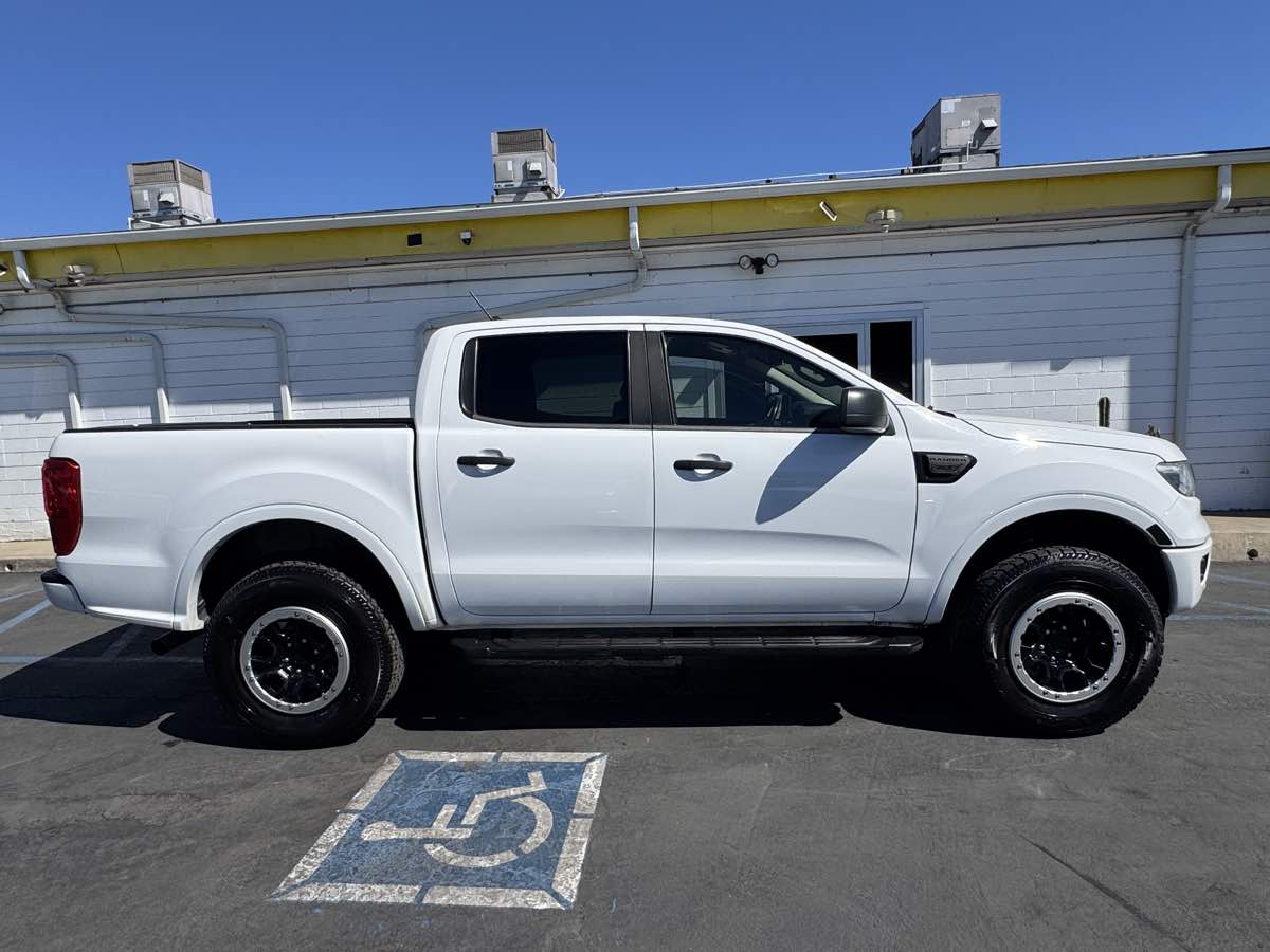 Photo 7 of this Ford Ranger