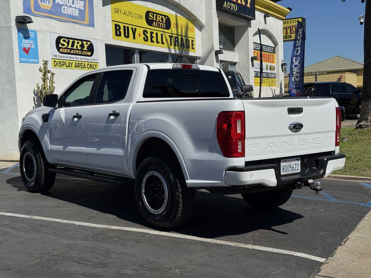 Photo 10 of this Ford Ranger