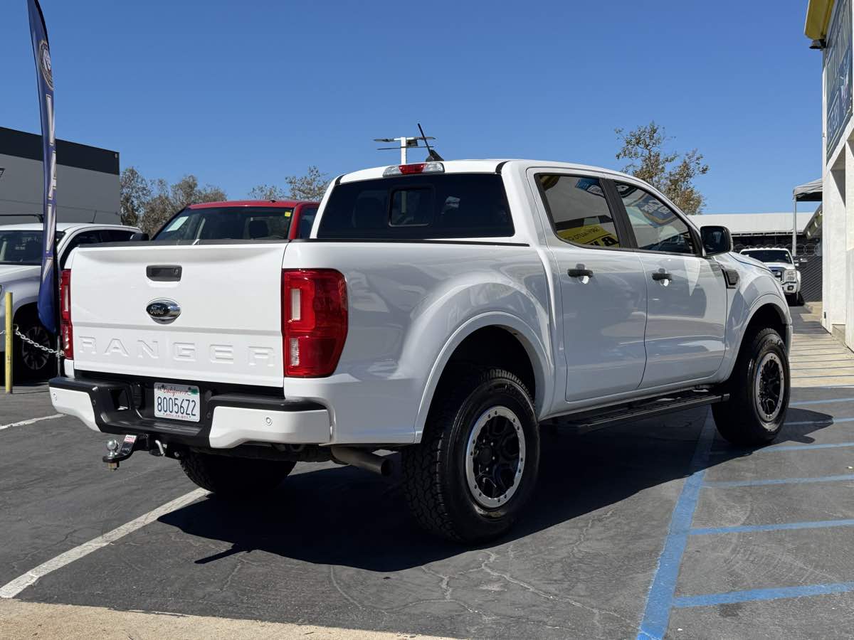 Photo 12 of this Ford Ranger