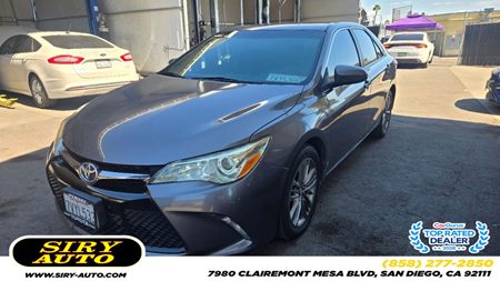 2017 Toyota Camry SE