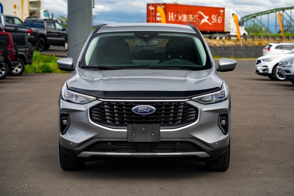 2023 Ford Escape Platinum photo 3