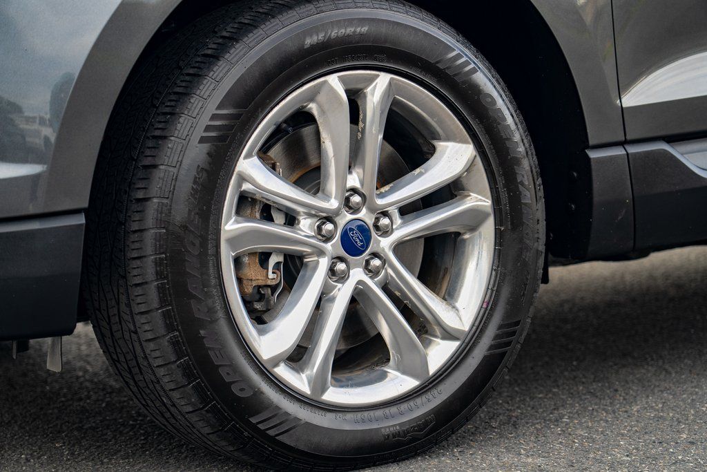2017 Ford Edge SEL - Photo 7