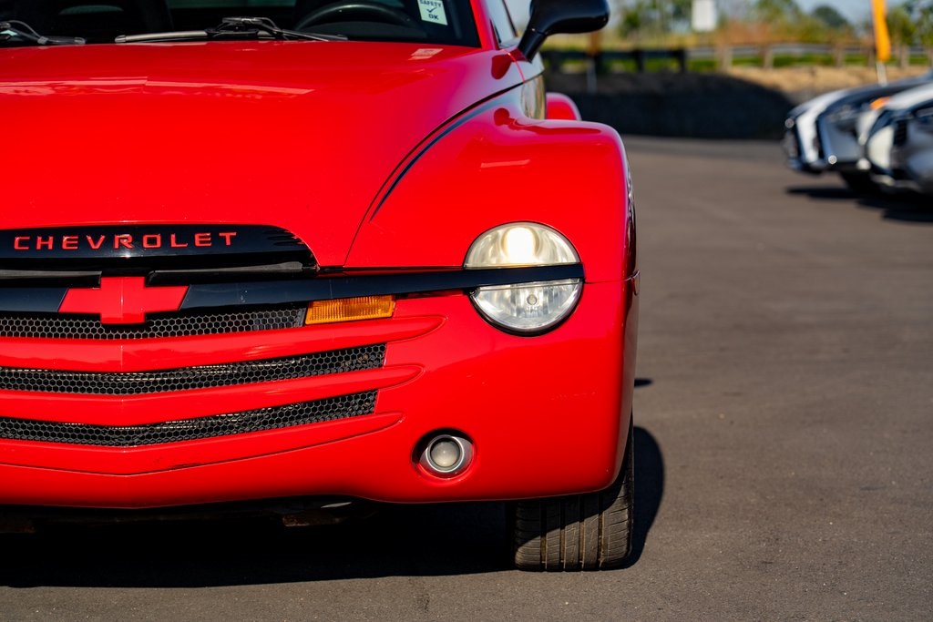 2003 Chevrolet SSR photo 5
