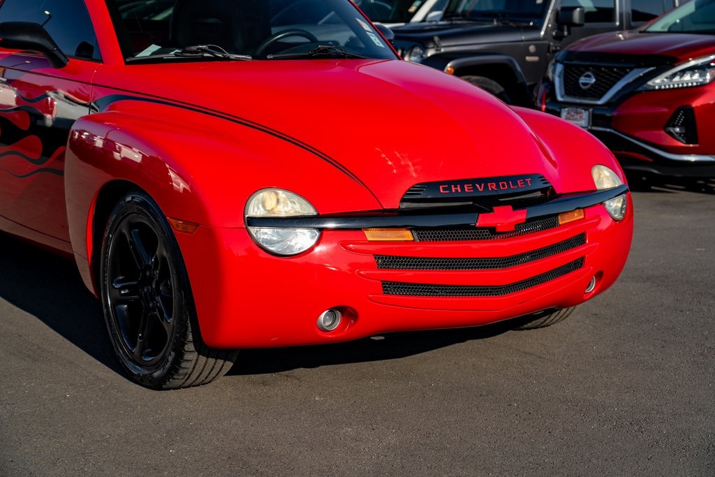 2003 Chevrolet SSR photo 6