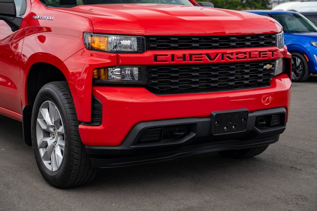 2019 Chevrolet Silverado 1500 Custom photo 5