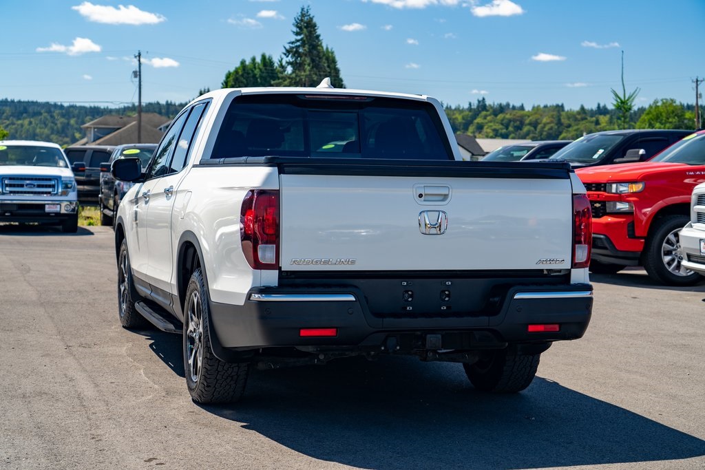 2017 Honda Ridgeline RTL-E photo 9