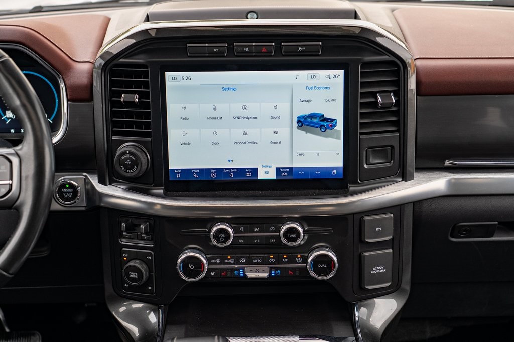 2022 Ford F-150 Lariat photo 17