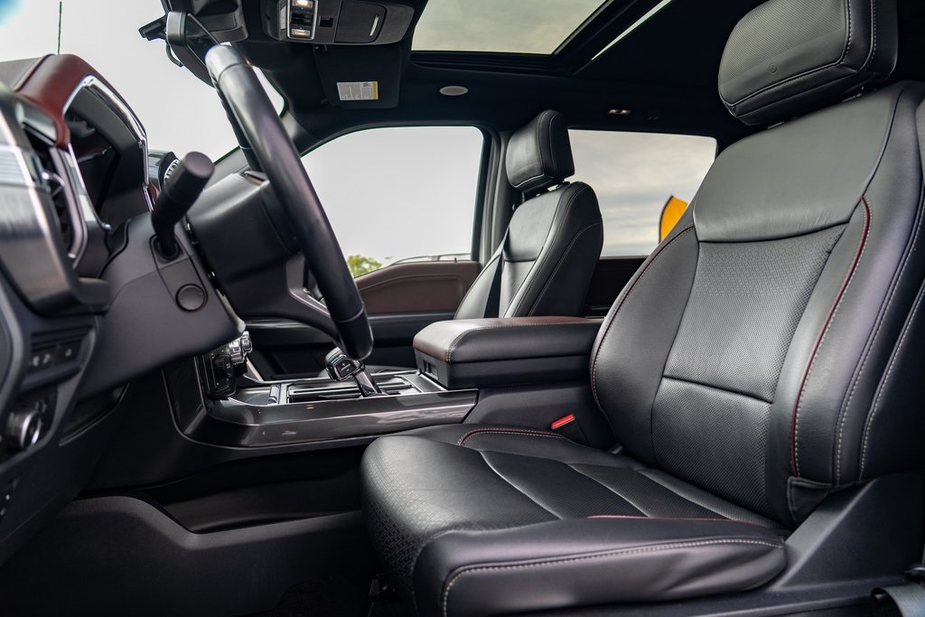 2022 Ford F-150 Lariat photo 24