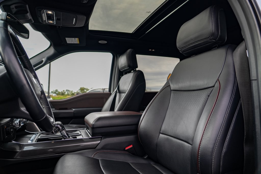 2022 Ford F-150 Lariat photo 25