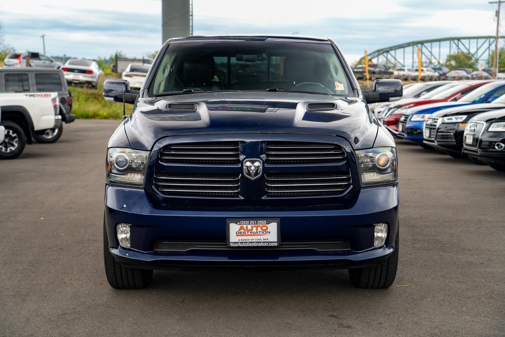 2017 Ram 1500 Sport photo 2