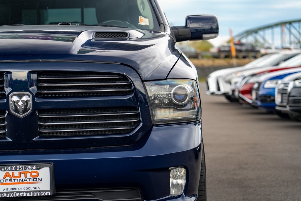 2017 Ram 1500 Sport photo 4