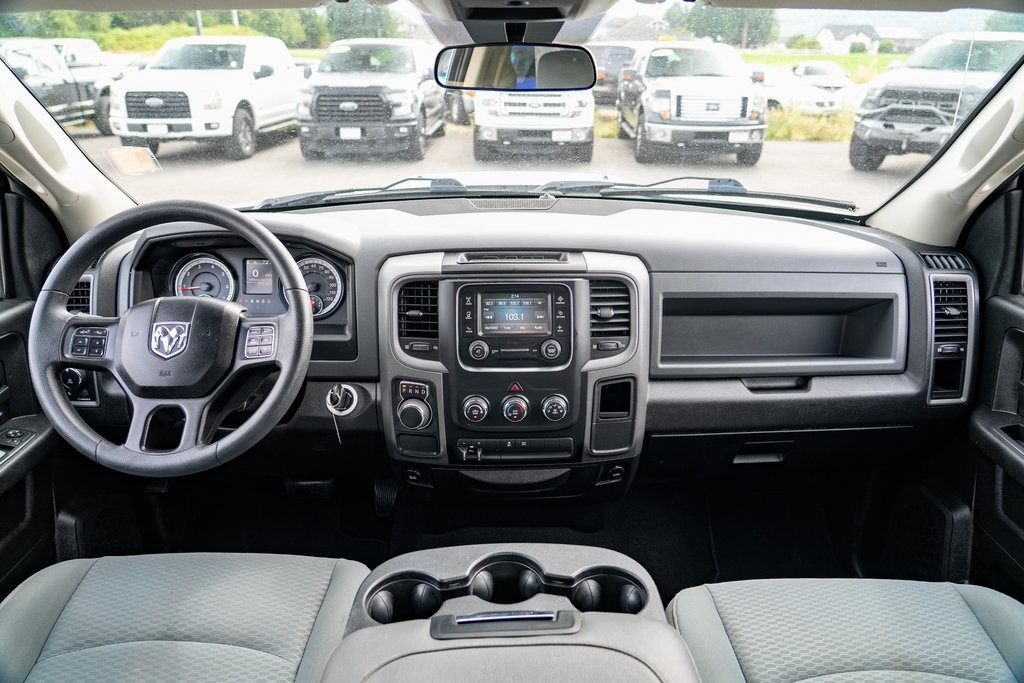 2019 Ram 1500 Classic Express photo 16