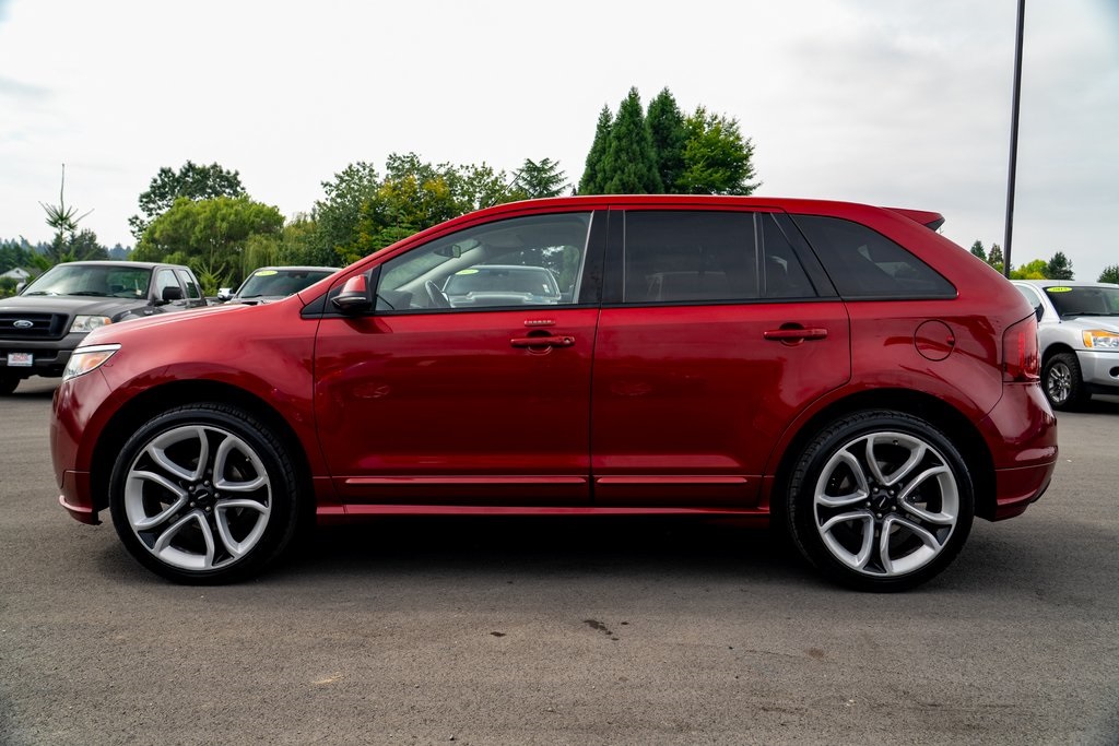 2013 Ford Edge Sport photo 3