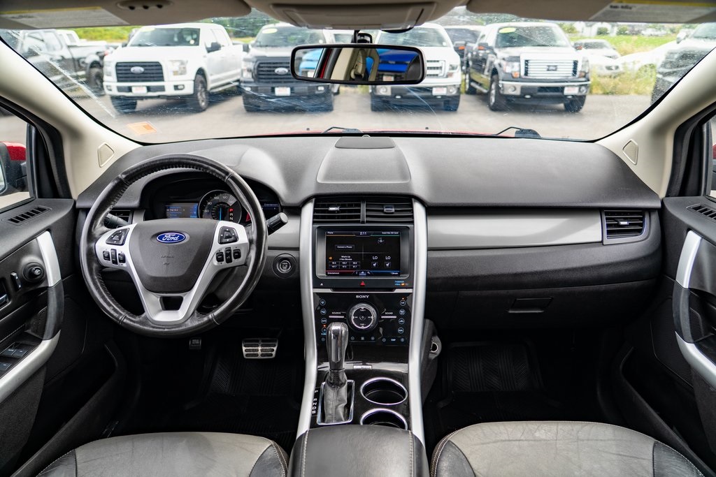 2013 Ford Edge Sport photo 13