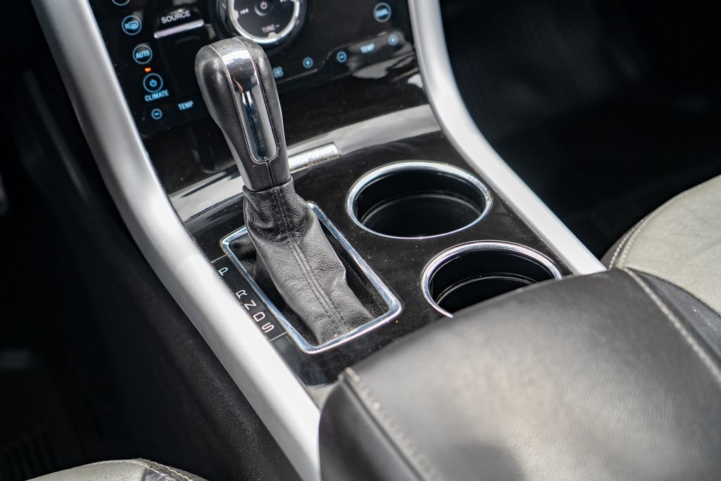 2013 Ford Edge Sport photo 15