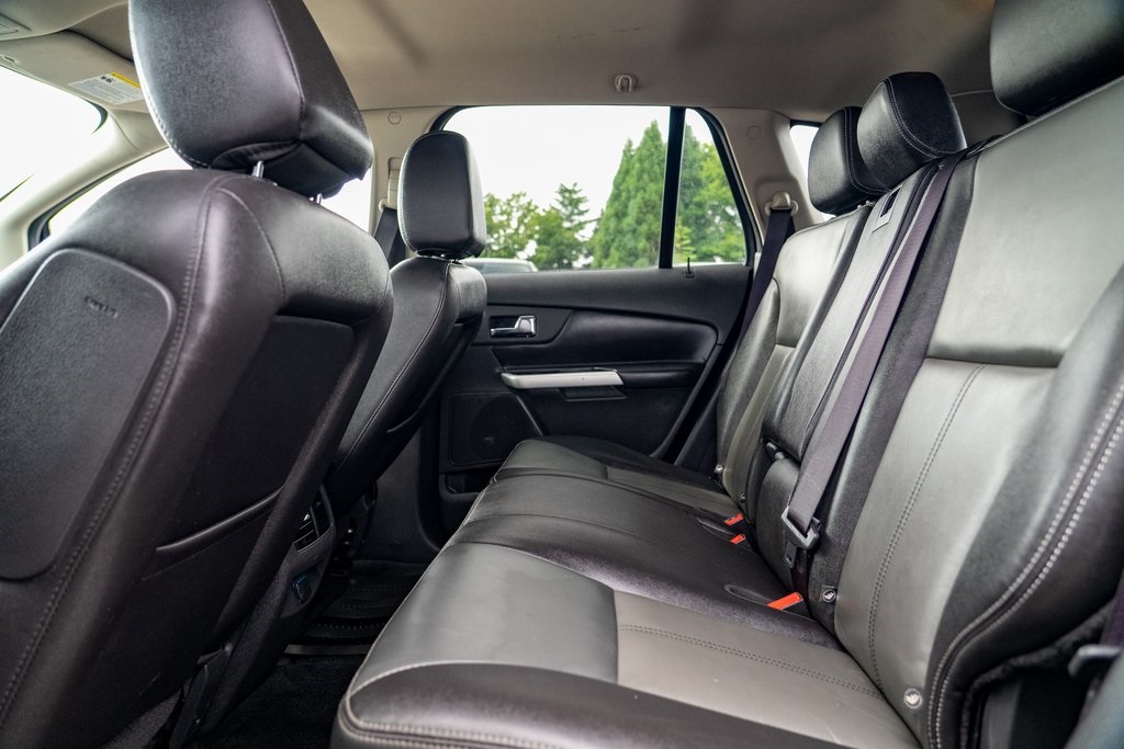 2013 Ford Edge Sport photo 19