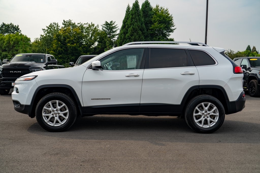 2017 Jeep Cherokee Latitude North Edition photo 10
