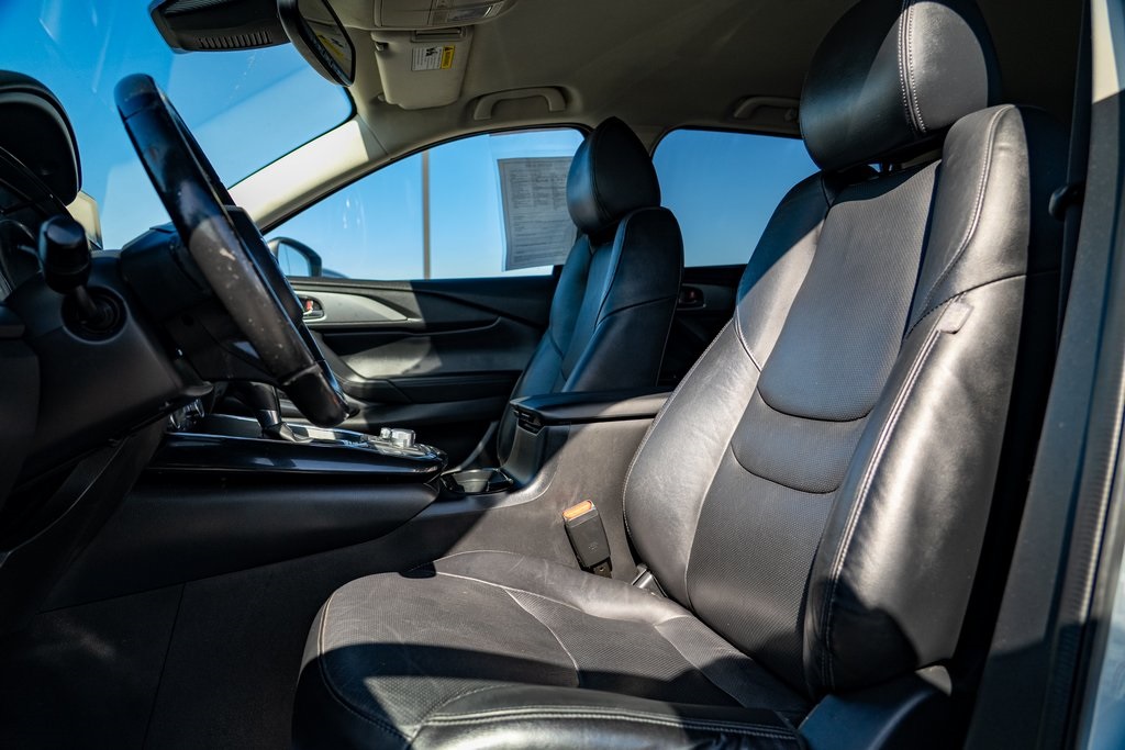 2018 Mazda CX-9 Touring photo 11