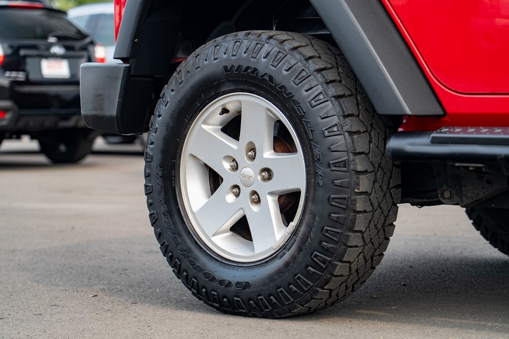 2009 Jeep Wrangler Unlimited X photo 6