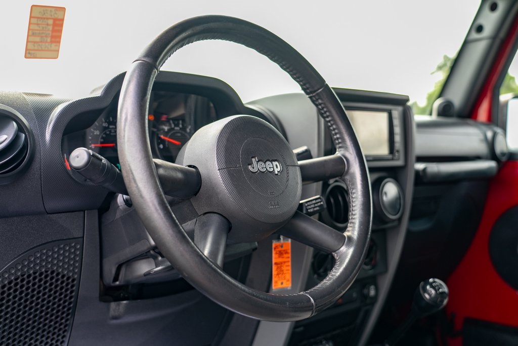 2009 Jeep Wrangler Unlimited X photo 12