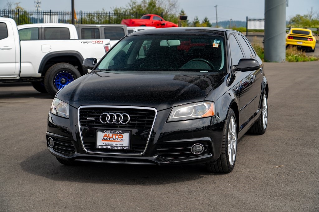 2011 Audi A3 2.0T Premium Plus photo 3