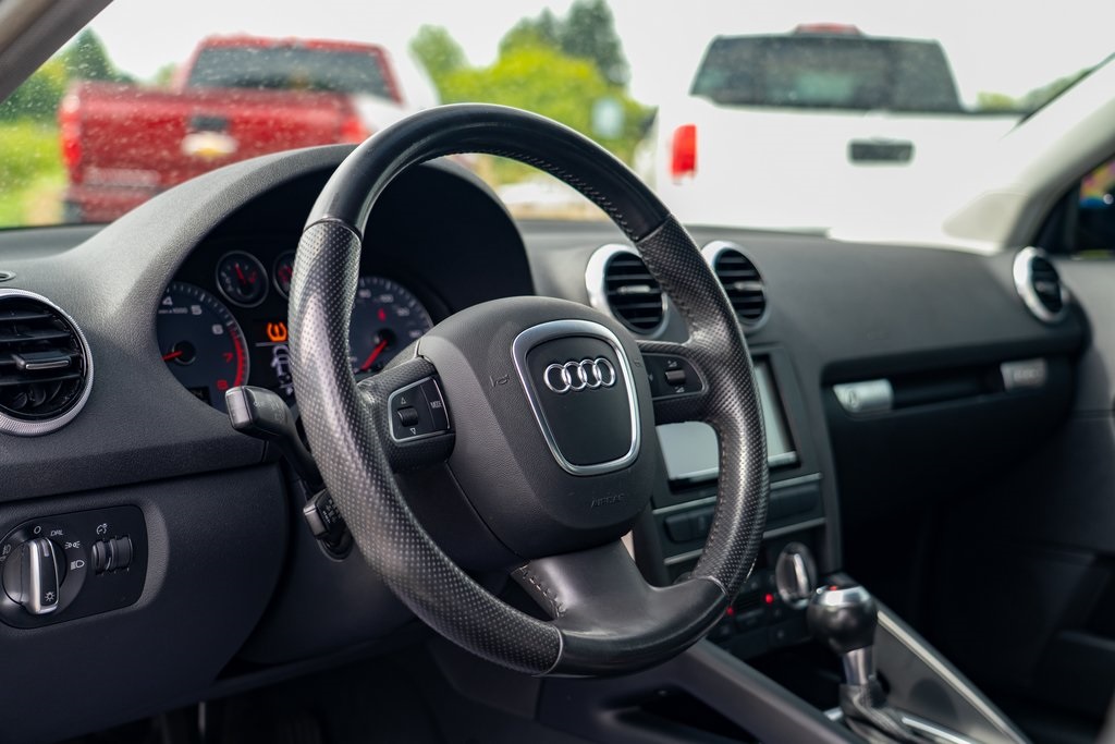 2011 Audi A3 2.0T Premium Plus photo 12