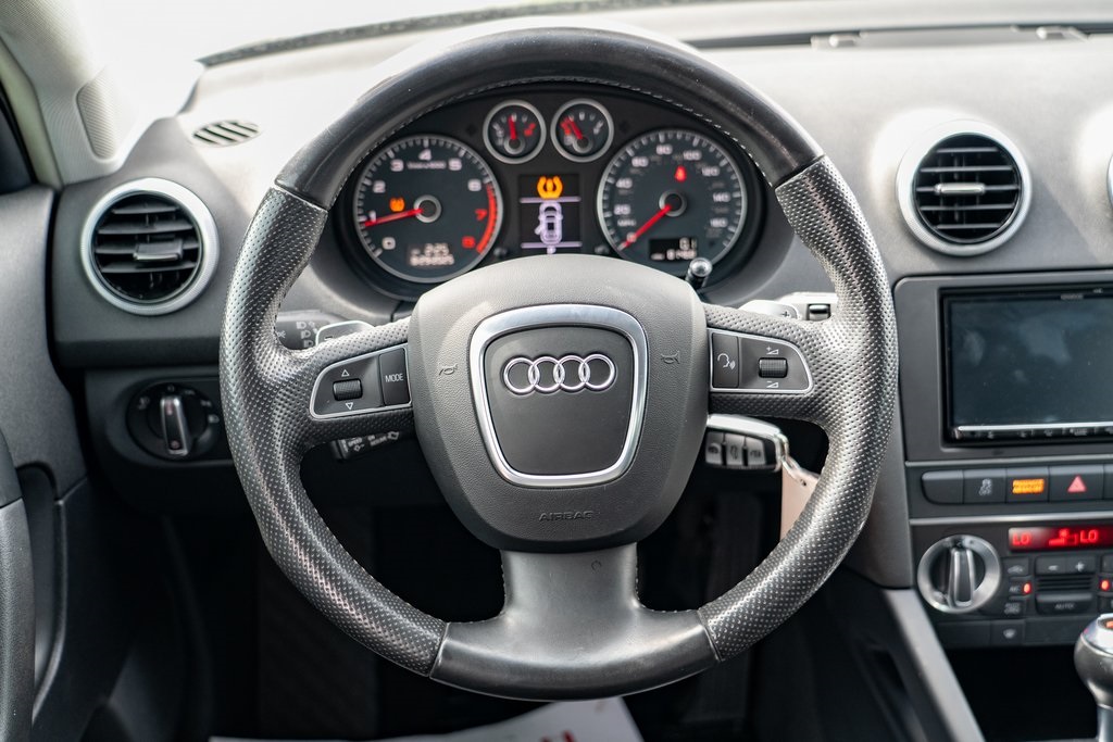 2011 Audi A3 2.0T Premium Plus photo 13