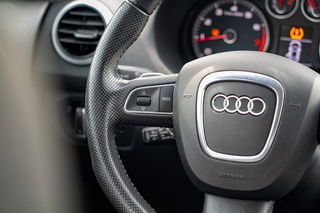 2011 Audi A3 2.0T Premium Plus photo 18