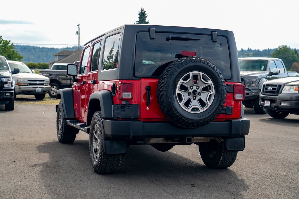2014 Jeep Wrangler Unlimited Rubicon photo 11