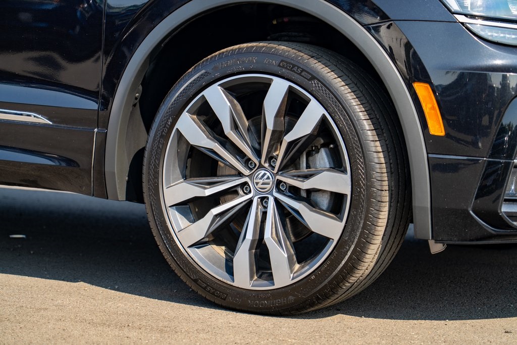 2020 Volkswagen Tiguan SEL Premium R-Line photo 7