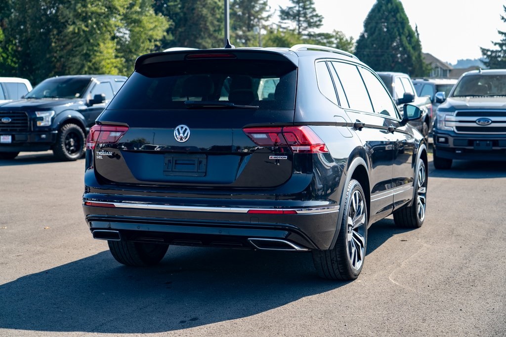 2020 Volkswagen Tiguan SEL Premium R-Line photo 9