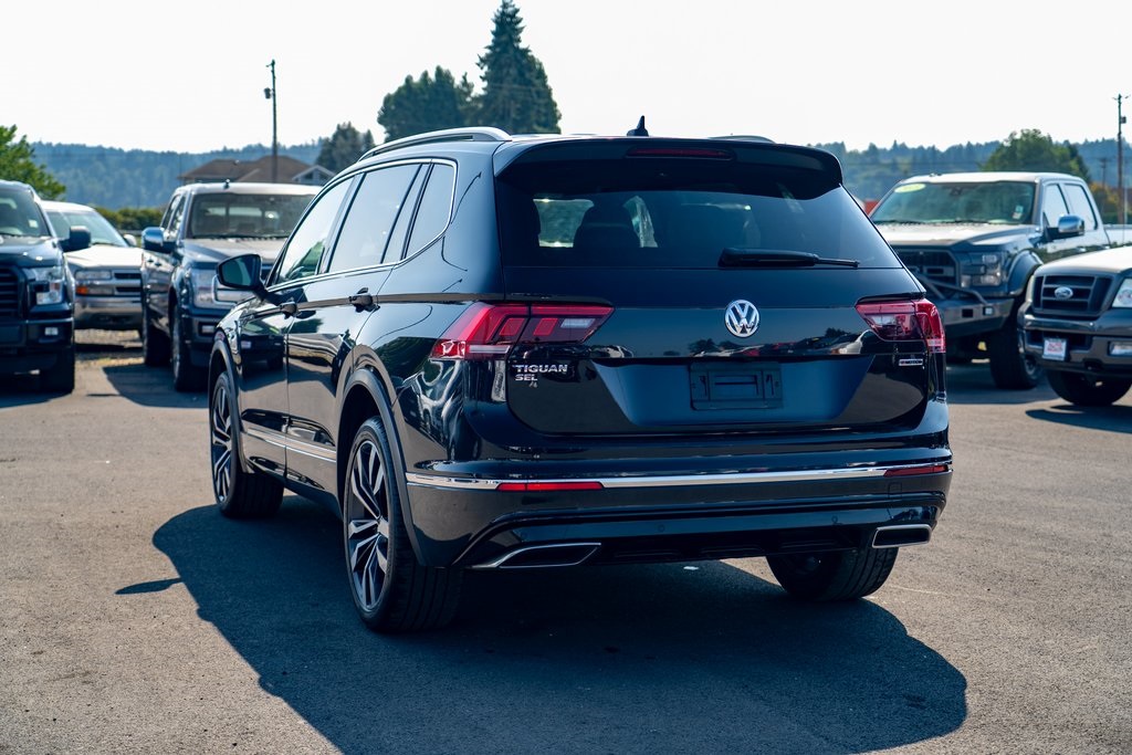 2020 Volkswagen Tiguan SEL Premium R-Line photo 11